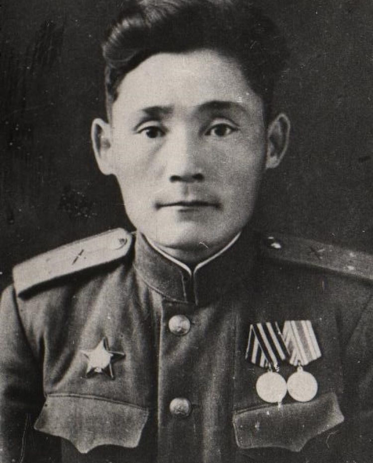 Попов Петр Ильич